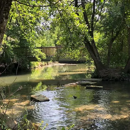 Le De Lou - Piscine Privative Et Massages Bien-etre Holiday home