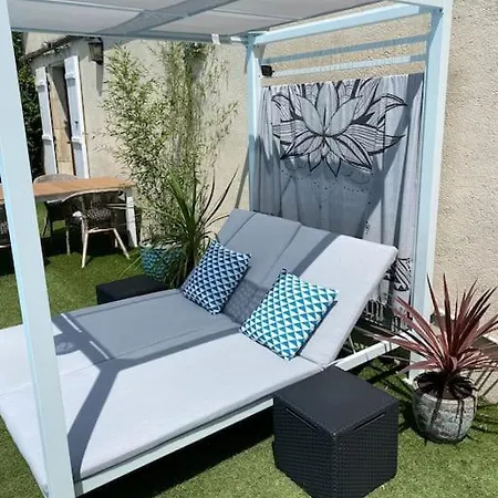 Holiday home Le De Lou - Piscine Privative Et Massages Bien-etre